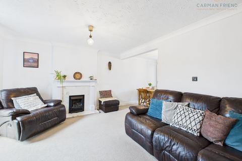 8 Blackthorn Close, Huntington, Chester, CH3 6DY