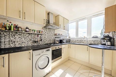 2 bedroom flat for sale, Lawn Road, London NW3