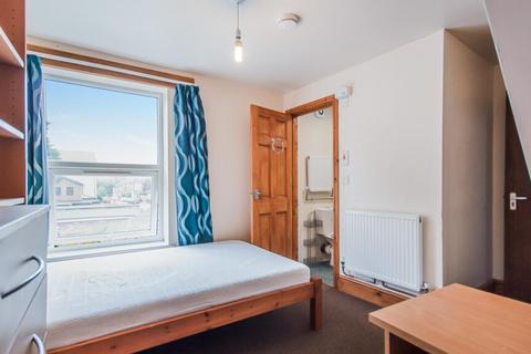 10 bedroom terraced house to rent, Harrow Road, Birmingham B29