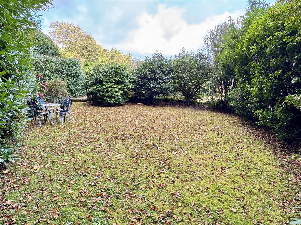 "Hidden" Garden