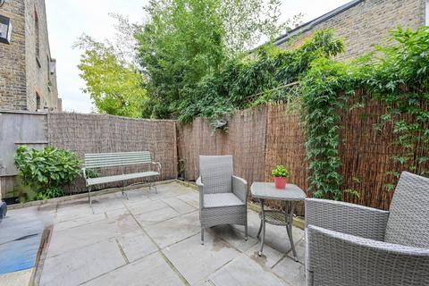 1 bedroom flat to rent, Lakeside Road, Shepherd's Bush, London, W14