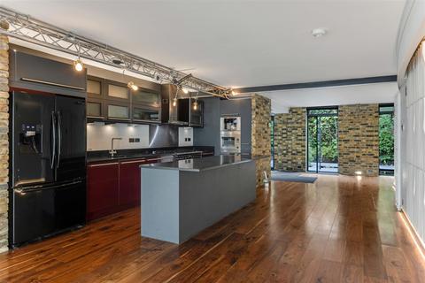 2 bedroom apartment to rent, Arlington Road, Camden, NW1