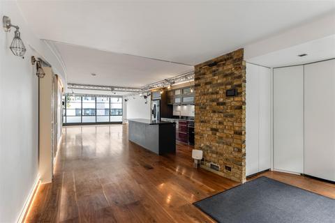 2 bedroom apartment to rent, Arlington Road, Camden, NW1