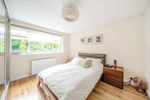 51 Markfield Road, Caterham, CR3 6RQ