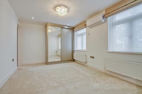 undefined, Northwood HA6
