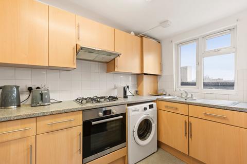 2 bedroom flat to rent, West Cromwell Road, Earls Court, London