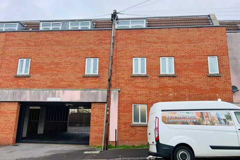 2 bedroom flat to rent, Pilemarsh, Bristol BS5