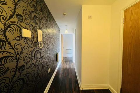 2 bedroom flat to rent, Pilemarsh, Bristol BS5