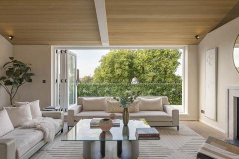 3 bedroom flat for sale, Hudson House, Hortensia Road, Chelsea SW10