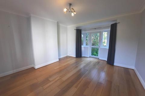 undefined, Newcombe Park, London NW7