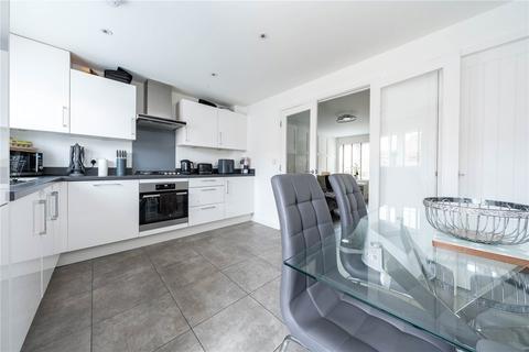 3 bedroom semi-detached house for sale, Caldecott Road, Allington, Maidstone, ME16