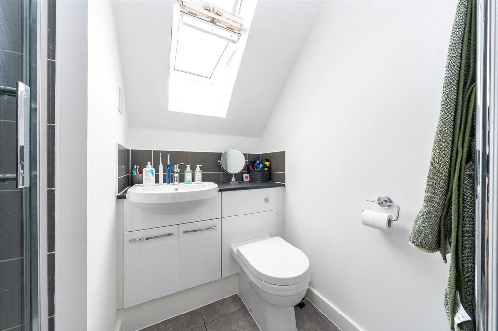 En Suite To Main