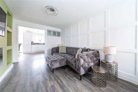 3 bedroom semi-detached house for sale, Caldecott Road, Allington, Maidstone, ME16