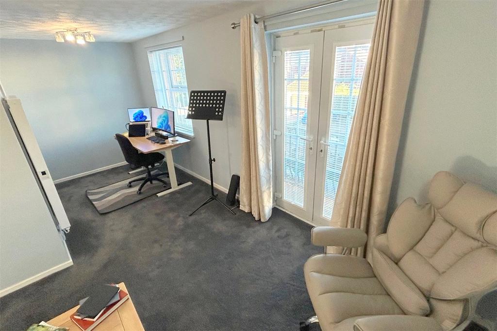 Lounge 2