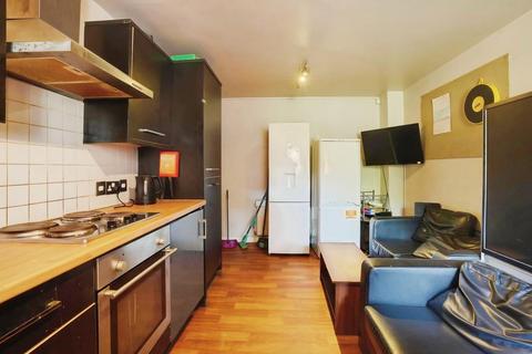 5 bedroom townhouse for sale, Norfolk Park Road, Norfolk Park, Sheffield