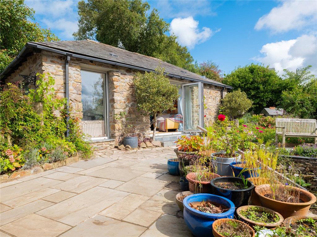 Patio / Annex