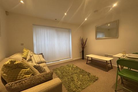 2 bedroom apartment to rent, The Citadel, Northern Quarter
