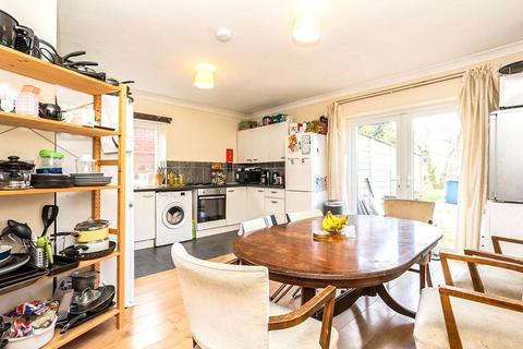 7 bedroom house to rent, Upper Shaftesbury Avenue, Hampshire SO17