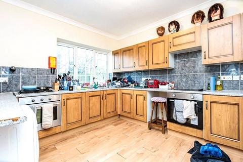 6 bedroom terraced house to rent, Rigby Road, Hampshire SO17