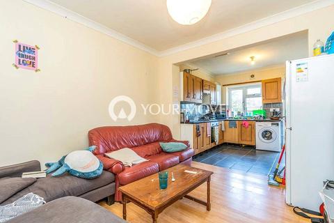 6 bedroom semi-detached house to rent, Granby Grove, Hampshire SO17