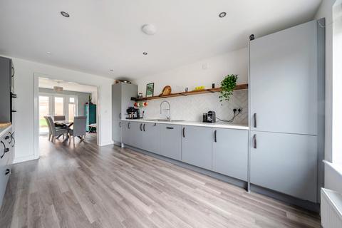 undefined, Snowden Close, Rownhams, Southampton, Hampshire, SO16