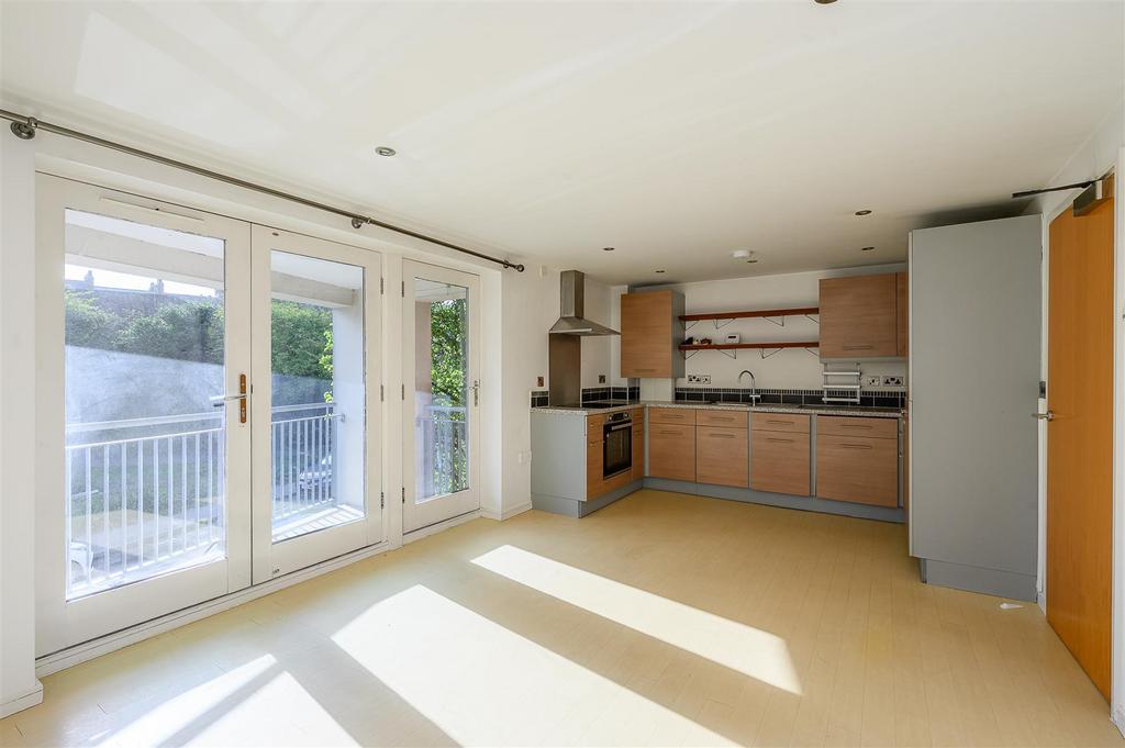 Kitchen / dining / living