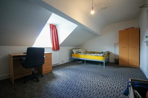 6 bedroom terraced house to rent, Pershore Road, Birmingham B29