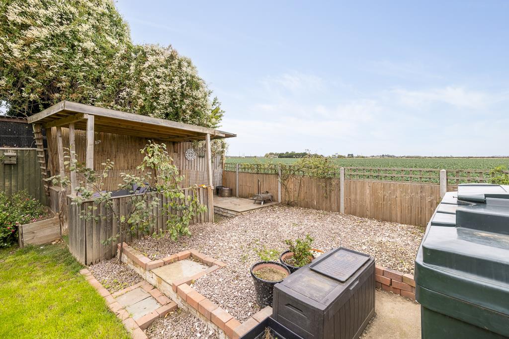 58 Austendike Road (Weston Hills)-11.jpg