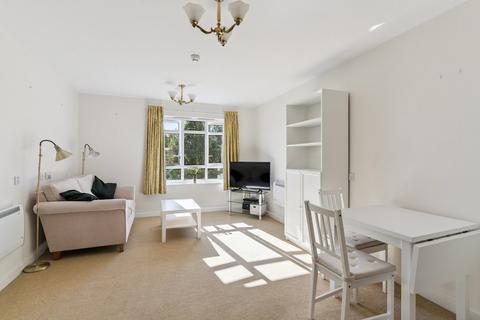 undefined, Elmside Walk, Hitchin, SG5