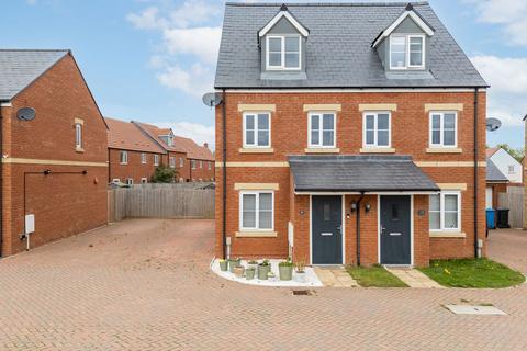 undefined, Fallow Road, Rothwell NN14