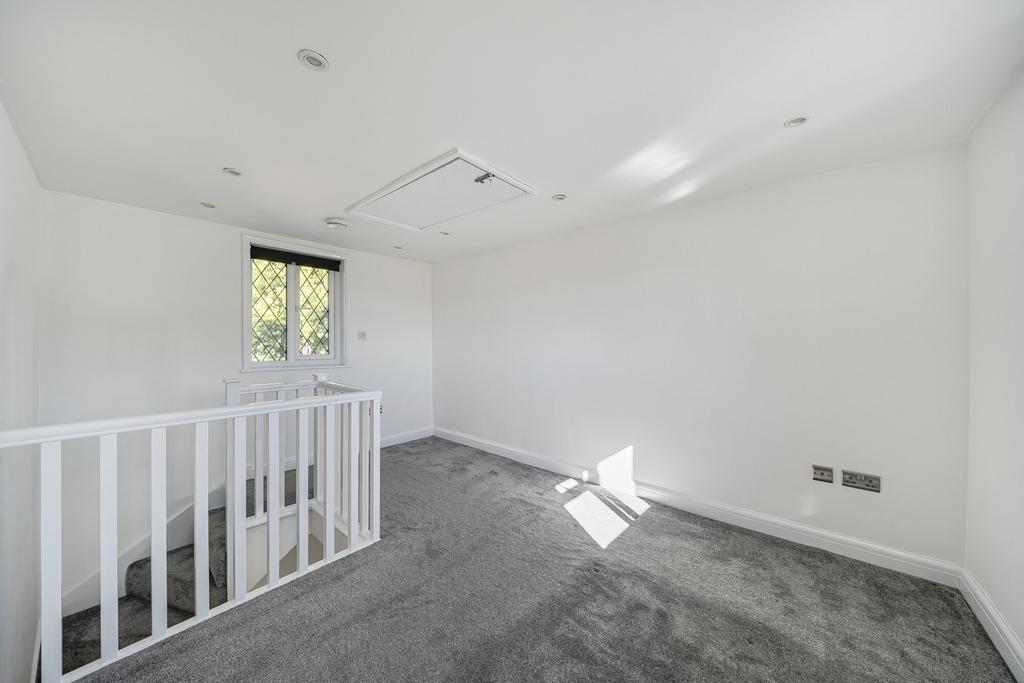 1363618-16-68e3f6...