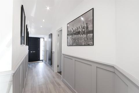 4 bedroom bungalow for sale, Green Way, Hartley, Kent, DA3