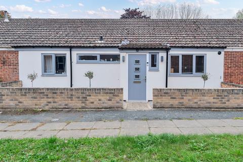 2 bedroom bungalow for sale, Hethersett Close, Newmarket CB8