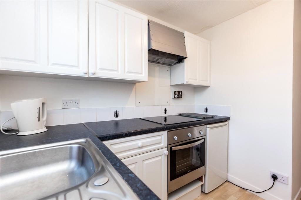 Kitchen Alt