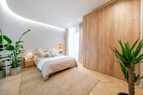 2 bedroom flat for sale, Vinery Way, London, W6
