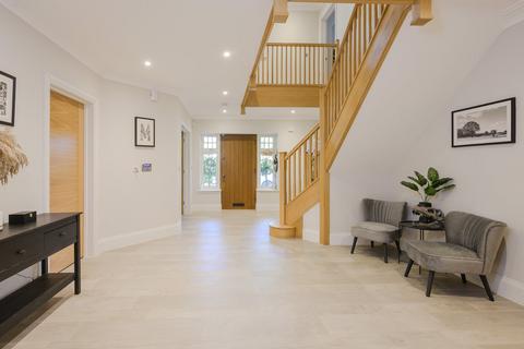5 bedroom detached house for sale, Tyrrells Close, Fetcham, Leatherhead, KT22