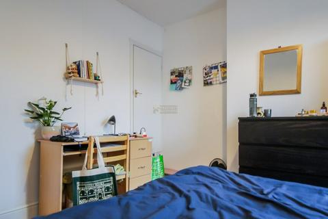 3 bedroom terraced house to rent, Tiverton Road, Birmingham B29