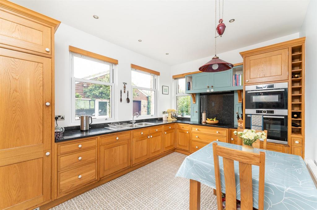 Breakfast Kitchen