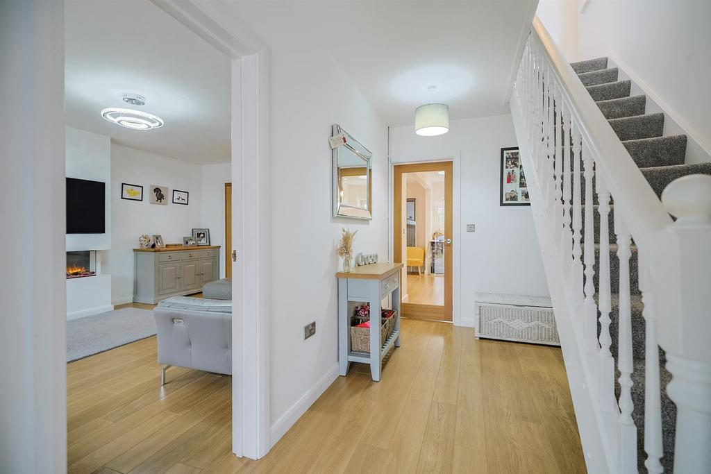 23 St Andrews Close - Web (16 of 40).jpg