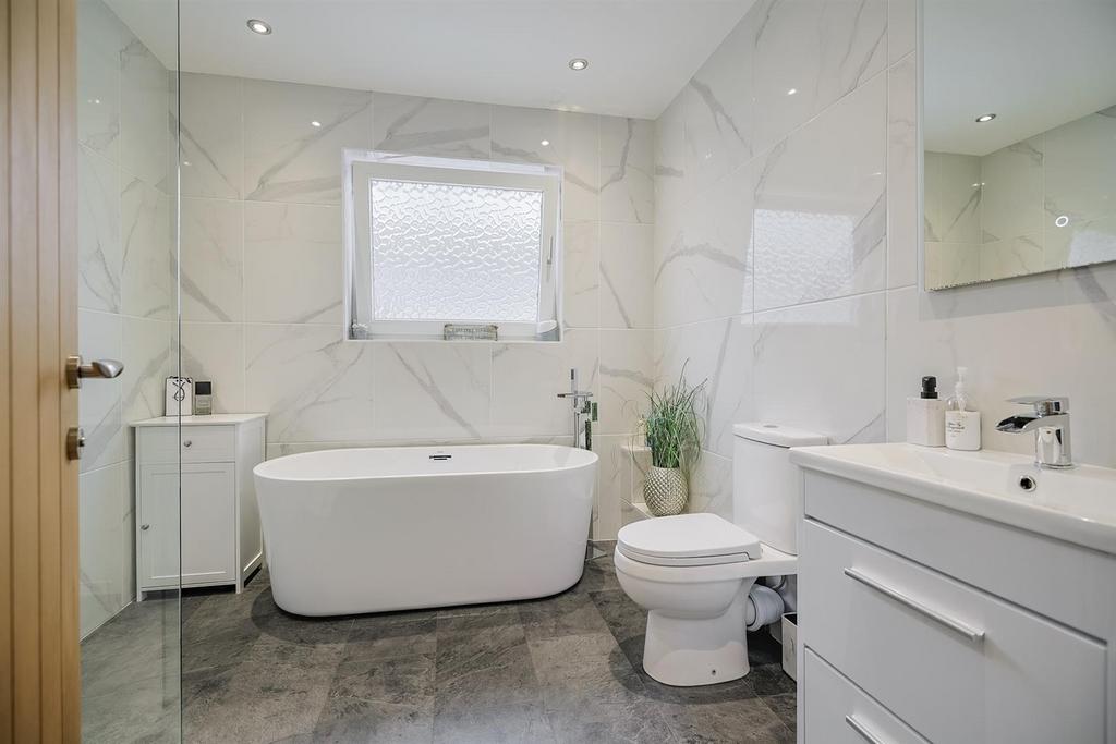 23 St Andrews Close - Web (23 of 40).jpg