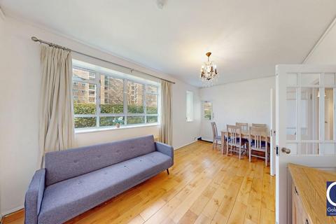 2 bedroom apartment to rent, Churchill Gardens, London, SW1V