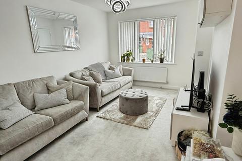 2 bedroom end of terrace house for sale, Abbots Drive, Oadby, LE2
