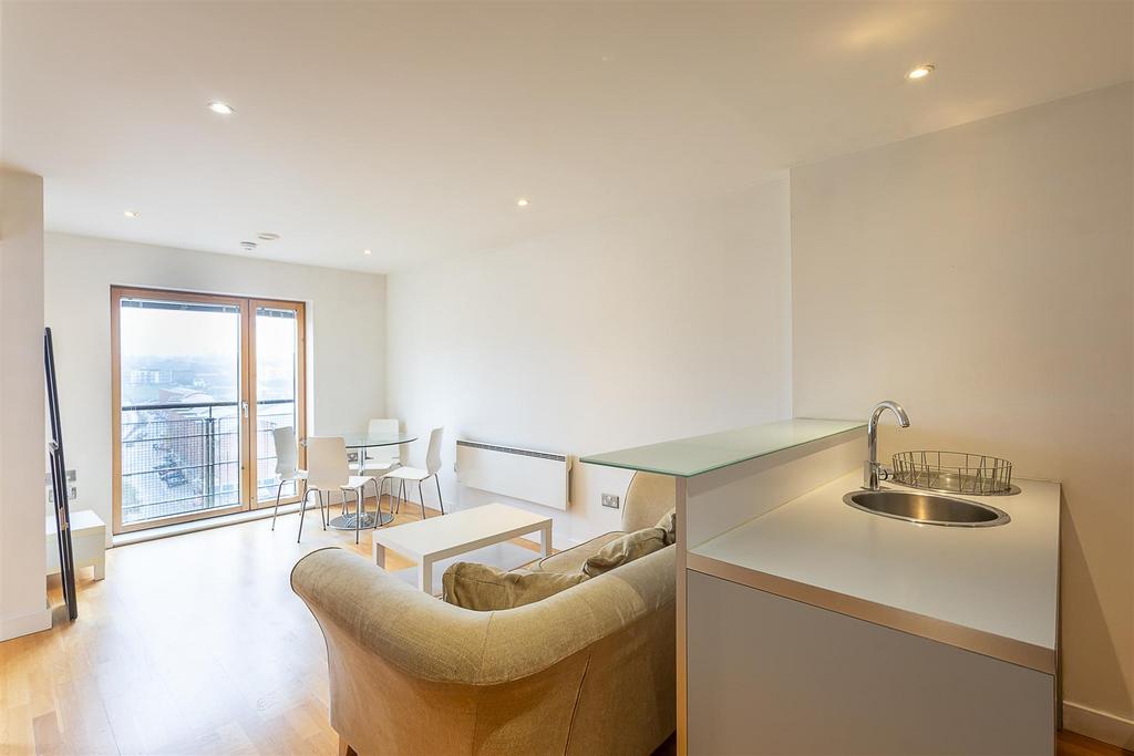 Open Plan Reception