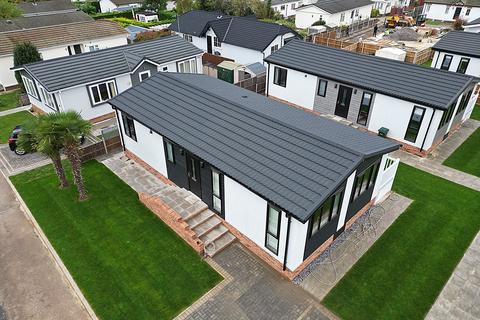undefined, Shaftesbury Way, Kings Langley WD4