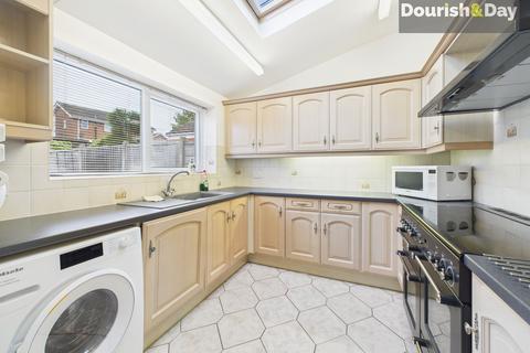 3 bedroom semi-detached house for sale, Woodlands Road, Stafford ST16