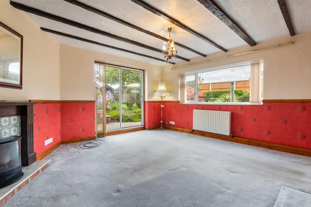 Sitting/Dining Room