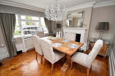 5 bedroom detached house for sale, Chalklands, Sandon