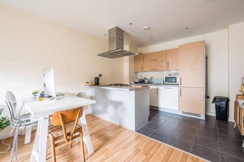 2 bedroom flat for sale, 215 Devons Road, London E3