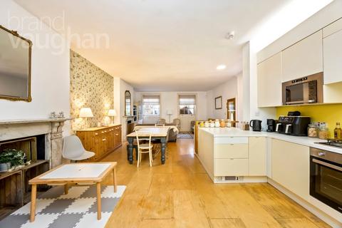 undefined, Sussex Square, Brighton, East Sussex, BN2