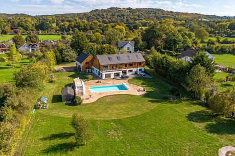 5 bedroom detached house for sale, Crowbrook Road, Princes Risborough HP27
